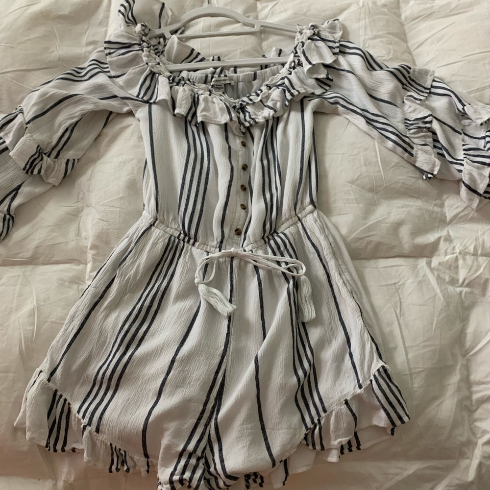 American Eagle romper